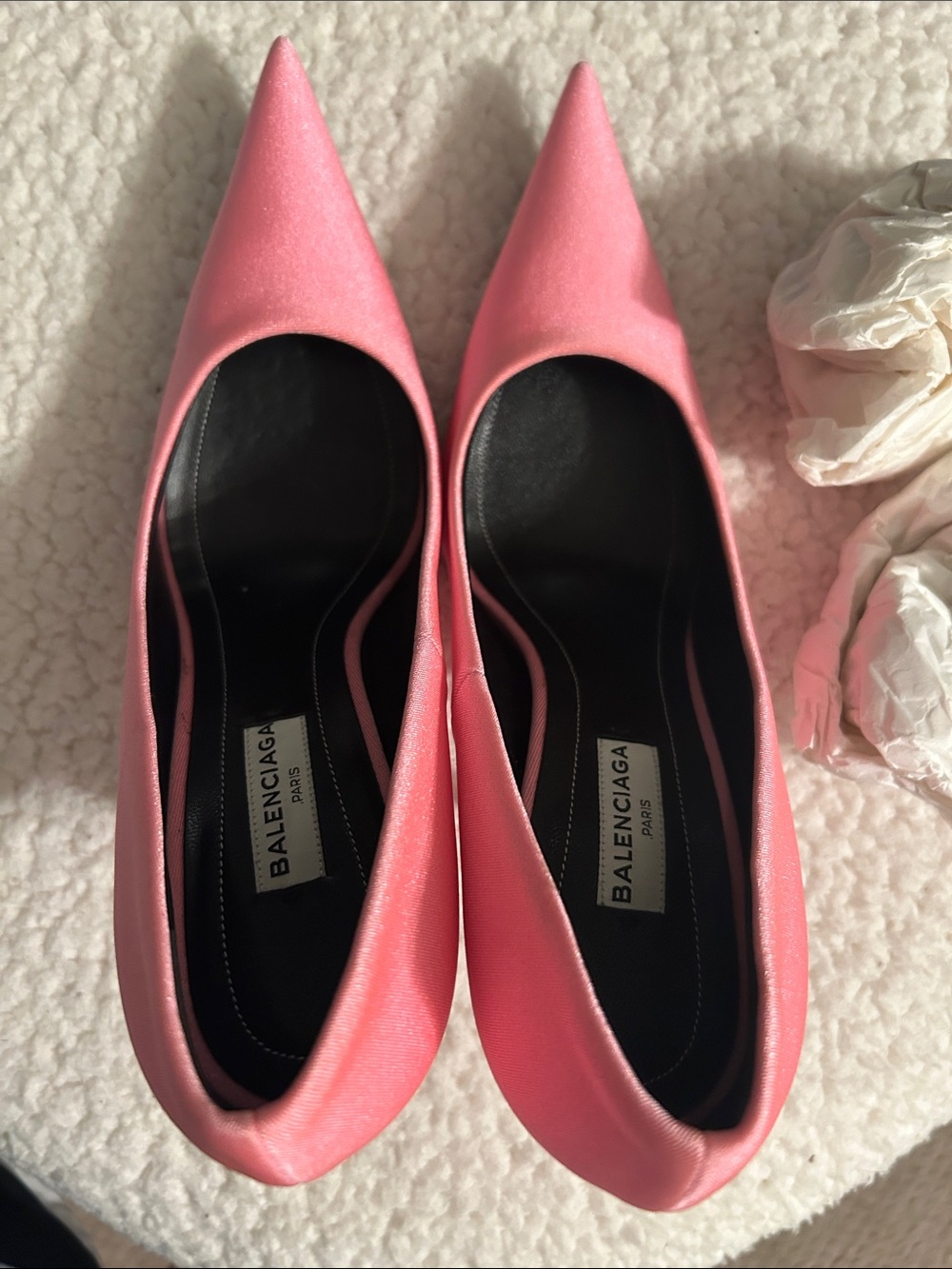 Balenciaga Pink Satin Pointed-Toe Pumps size 35 made in Italy